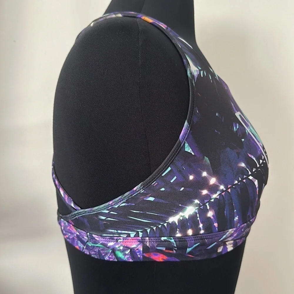 Victoria’s Secret sport Galaxy inspired sports bra size medium - Picture 5 of 6